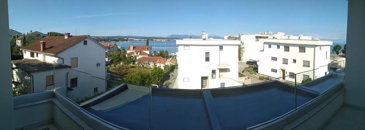 Apartment Pipe Malinska Bagian luar foto