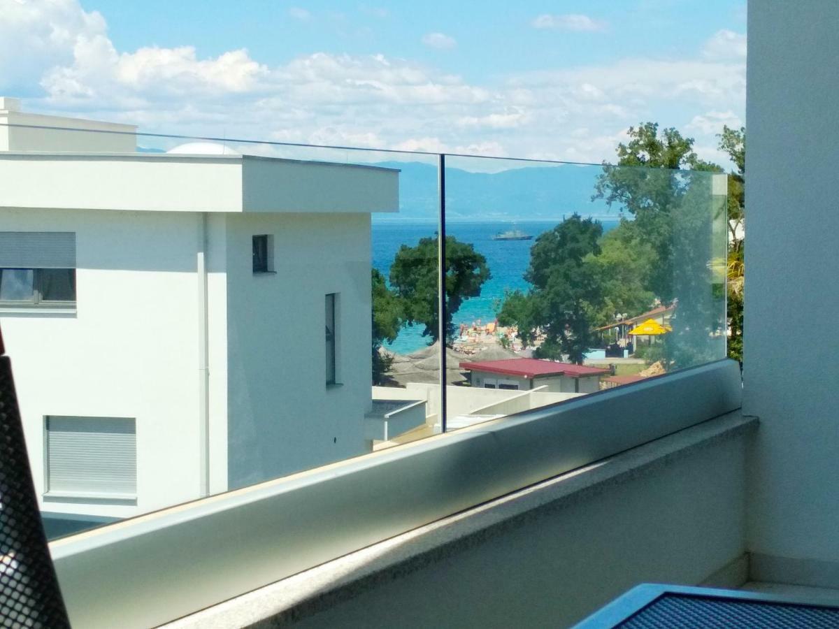 Apartment Pipe Malinska Bagian luar foto